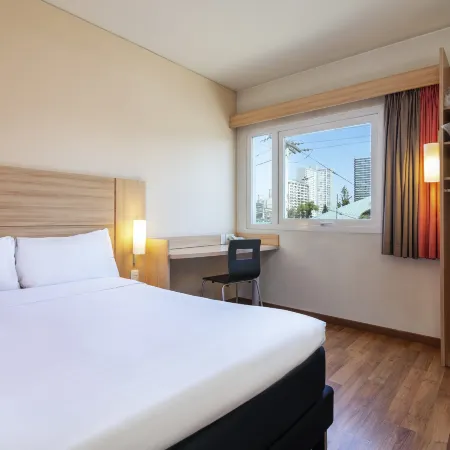 Nobile Inn Santiago