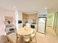 Luxury 2BR apartment in the heart of CBD