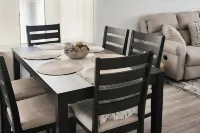 Townhouse mins to UofL & KY Exposition Center Hotels in Jeffersonville Township