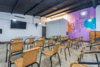 Hotel Perlatto Hotels in Bello