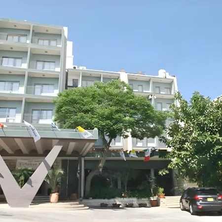 Tabar Hotel