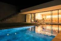 Kenken Reto Private Villa