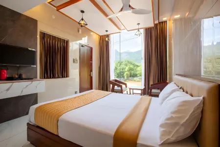 Zamin Resort Отели рядом с достопримечательностью «Courtallam Five Falls»