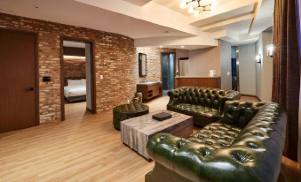 2. 파티즈호텔..