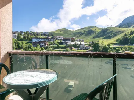 LE VERNON Отели в г. Шанрус