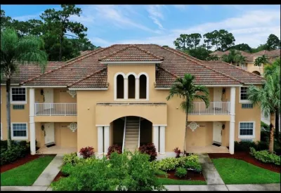 PGA Village Escape to Comfort and Convenience! Your Perfect Getaway Awaits