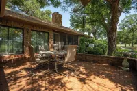 Luxury Private Ranch Duplex Peaceful, Beautiful, Safe, Clean - Paradise Found!!