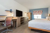 Home2 Suites by Hilton Boone Hotels near Hickory Ridge History Museum