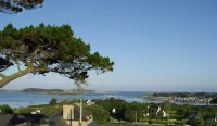 Bright apartment Sea view - Pink Granite coast - PROMO September-October Hotels in Pleumeur-Bodou