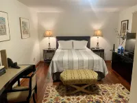Beautiful Saugerties Rental -Pool, Fire Pit, Close to Hits, Hiking, Festivals