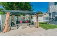 Modern Oasis, Perfect Location Packed W/ Amenities 베이 비스타 공원 주변 호텔