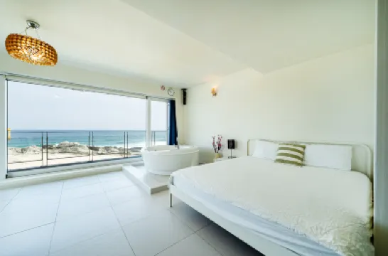 Goseong Paradise Cove Pension Các khách sạn gần Bãi biển Bongpo