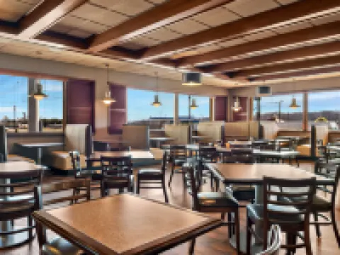 紐波特口貝斯特韋斯特酒店 紐波特酒店