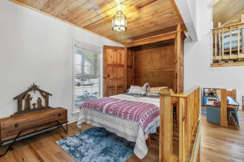 A&A Lakehouse Hotels in Natchitoches