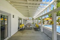 Rock N Royalty: Pool, Spa, Fire Pit, Pool Table! Hotels in Bermuda Dunes