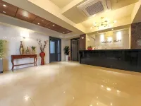 Docking Hotel