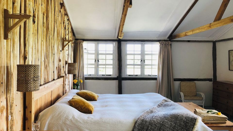Dream the days away - The Rustic Barn