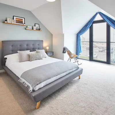 Host & Stay - Empress Point