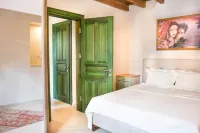 Two Stone Homes Metis Hotels in Adakoy Mahallesi