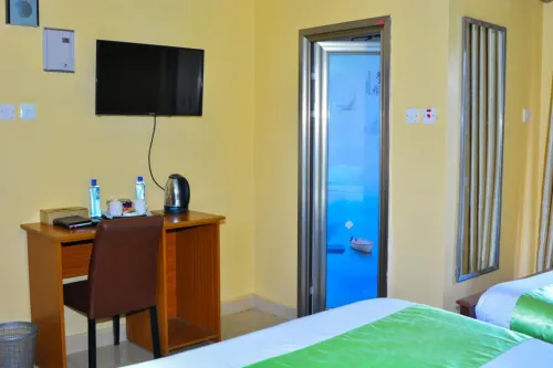 Omega Gardens Hotel - gimnasio