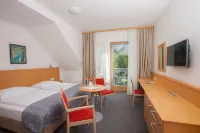 Hotel Jezero - parking