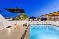 Portes Suites & Villas Mykonos - Private Pools
