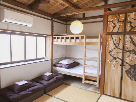 Fukuoka Guesthouse SHIP - โฮสเทล