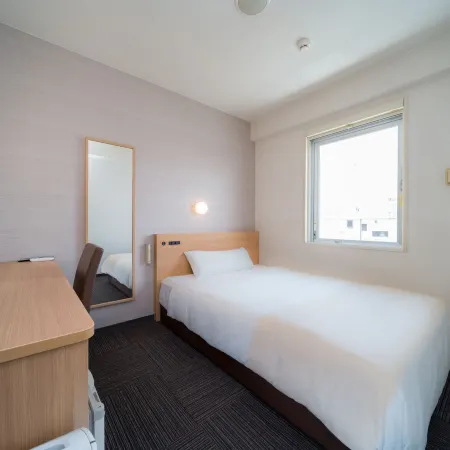 Superhotel Takamatsu Tamachi Отели рядом с достопримечательностью «Башня Символ»