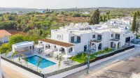 Zoi Ayia Napa Hotel a 