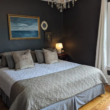 Stonewater Manor B&B