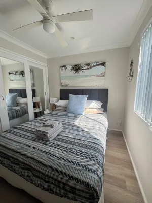 Pearly Shells Beach Cottage- 200m Walk to Beach & 500m to Shops  - Pet Friendly Hotels in Culburra Beach
