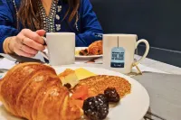 Kyriad Vannes Centre Ville - breakfast
