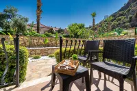 Ata Lagoon Beach Hotel - bars