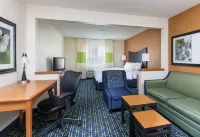 AmericInn by Wyndham Topeka
