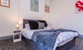 Host & Stay - Bambro Apartment