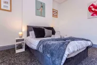 Host & Stay - Bambro Apartment