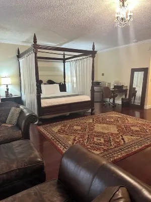 Colts Neck Inn Hotel Hotels in Freehold Township