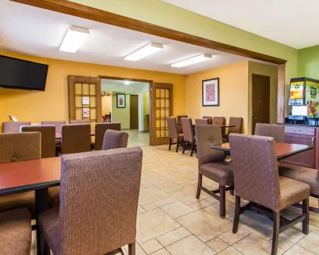Quality Inn & Suites Ottumwa North