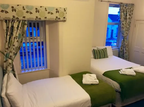 Glenlossie Guest House