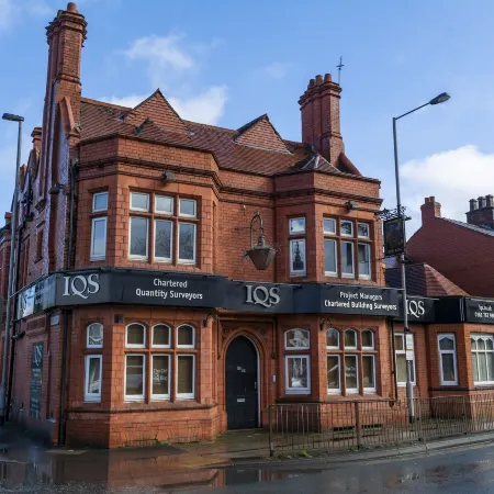 The Apartment No 2 the Old Red King Pub