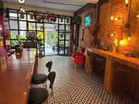 Black Art hotel - bar