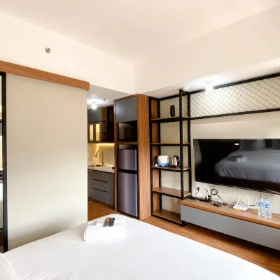 Homey and Simply Look Studio LRT City Jatibening Apartment Hotels in de buurt van Jatiwaringin