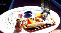 Dar Omar Khayam - breakfast