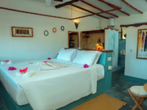 Basecamp Mafía Island โรงแรมในมาเฟีย