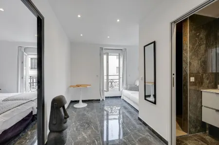 Le Bellevue Отели рядом с достопримечательностью «Place Gambetta»