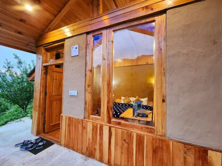 Hipostel Cottages Laida