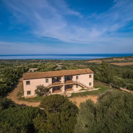 Residence in Badesi with Pool h24