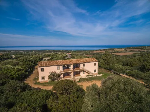 Residence in Badesi with Pool h24