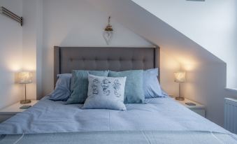 Ramsey Apartment - 2 Bedroom Apartment - Tenby