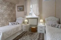Elia Boutique Hostel & Apart-Hotel